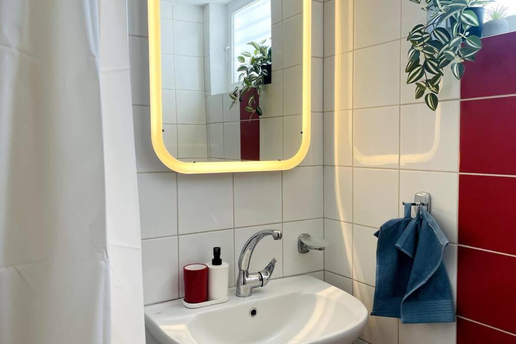 Apartamento Cybele Apt Downtown Volos Exterior foto