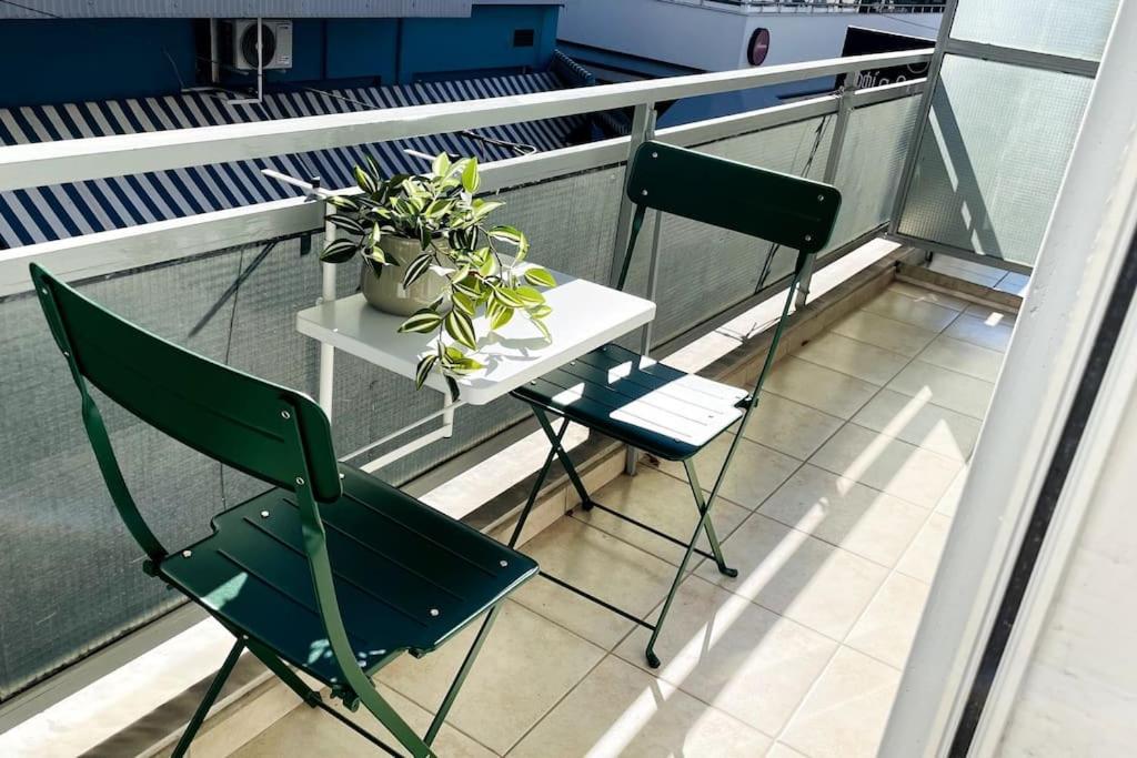 Apartamento Cybele Apt Downtown Volos Exterior foto